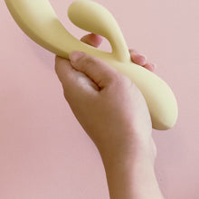 Load and play video in Gallery viewer, DEUCE PERSONAL VIBRATOR