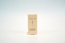 Load image into Gallery viewer, TWO LIPS DE-CREASE (Antioxidant-Rich Cream), intimate care, cream
